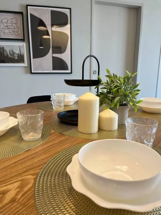 שאה אלאם Setia Alam 3R2B 6Pax Apartment