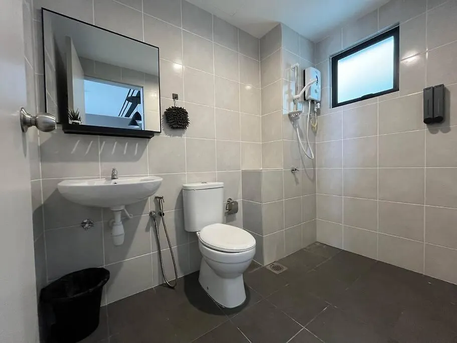 שאה אלאם Setia Alam 3R2B 6Pax Apartment מלזיה