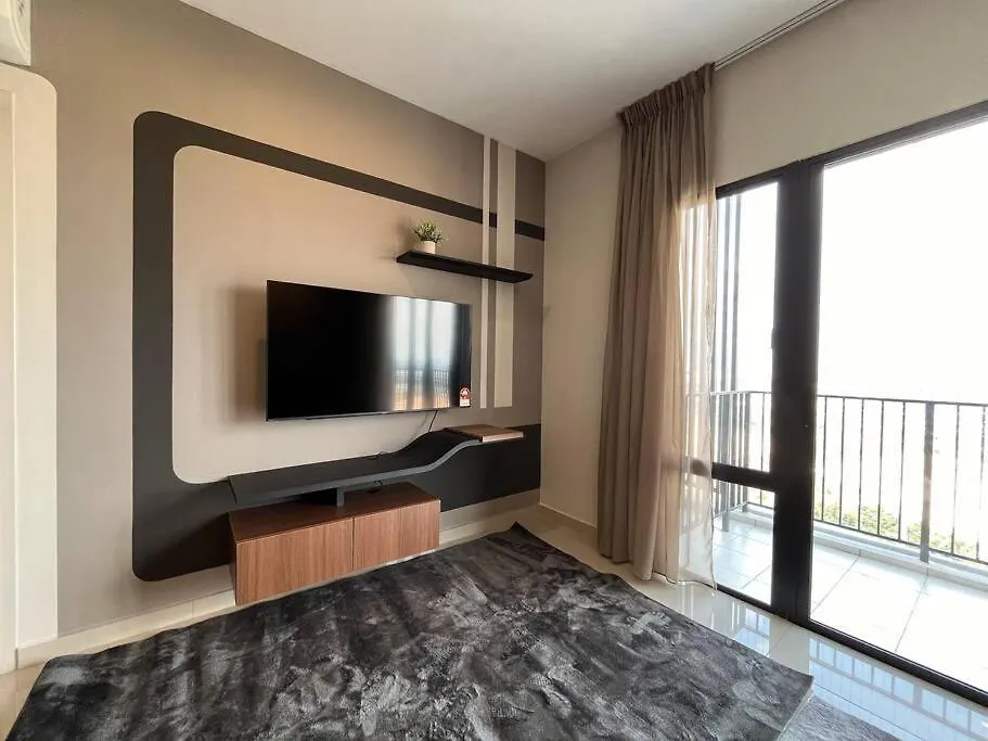 שאה אלאם Setia Alam 3R2B 6Pax Apartment